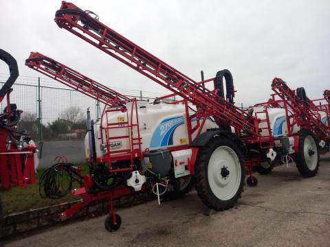 Bargam Elios 2700 szántóföldi permetező – kiváló teljesítmény,  megbízható gép KÉSZLETEN