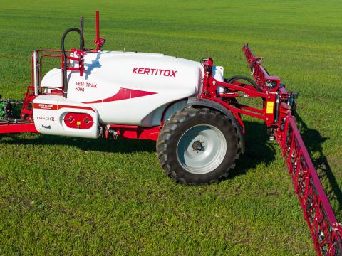 Kertitox GEMTRAK 6000/28 szántóföldi precíziós permetezőgép - ISOBUS-NYOMKÖVETŐ-LÉGRUGÓ