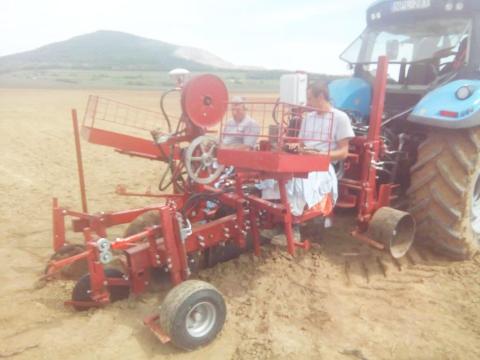 VINOMASTER FŐNIX PMW -PMB Szőlőültetőgép. Pályázatba illeszthető