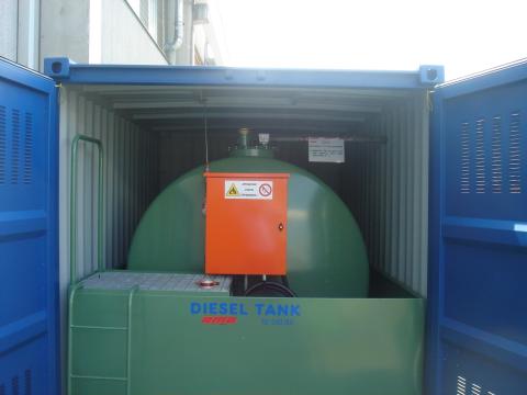 Üzemanyagtartály 9000l-től,  konténeres,  gázolaj tárolás-kiszolgálás Hungaro Mobiltank Kft