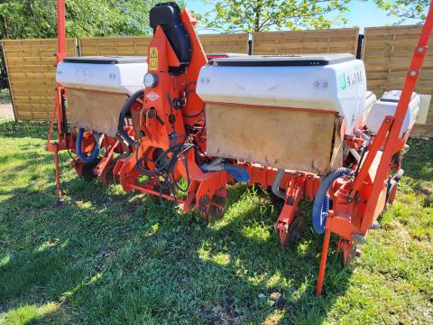 Kuhn Maxima 6 soros vetőgép eladó