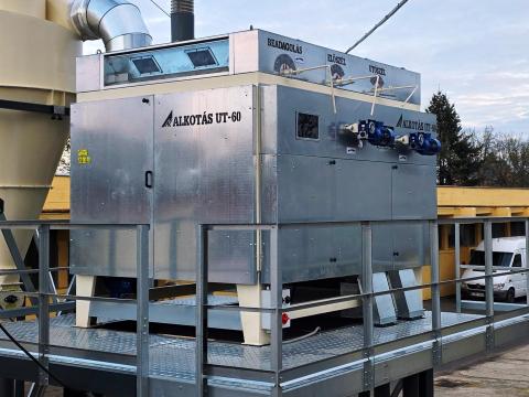 Alkotás UT-60 síkrostás magtisztító – nagy teljesítményű terménytisztító gép