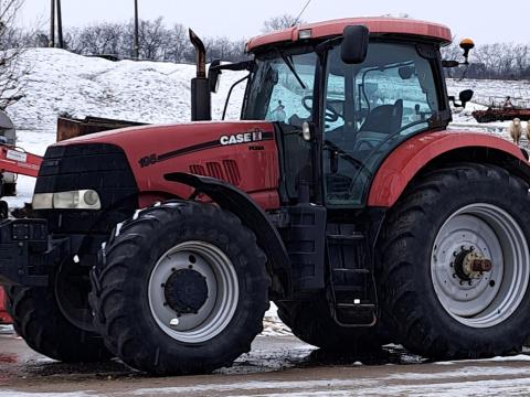 Case IH PUMA traktor eladó