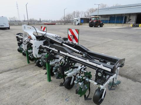 DICKSON Variofield VF480 kultivátor