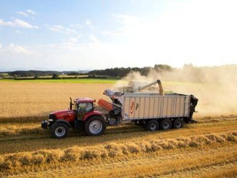 Fliegl ASW 381 letolókocsi