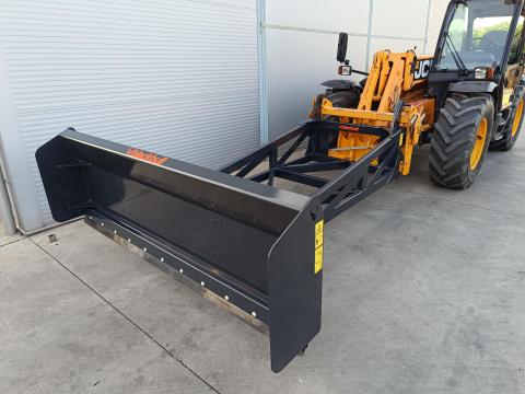 Blackbull Teleszkópos Gabonatoló - JCB Q-fit,  Manitou,  Merlo,  Bobcat,  Caterpillar,  New Holland,  Claas Scorpion,  Kramer,  Schaffer,  John Deere