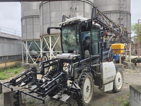 Frema Aiglon 80 címerezőgép Huniper permetezővel felszerelve