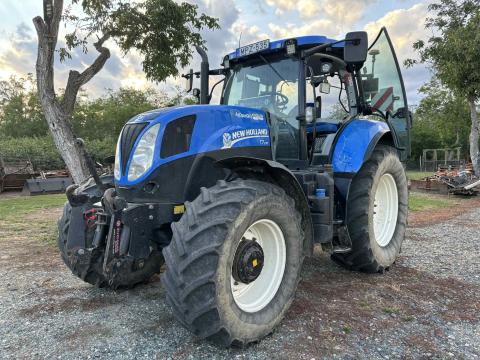Eladó egy 2015-ös New Holland T7.210-es traktor