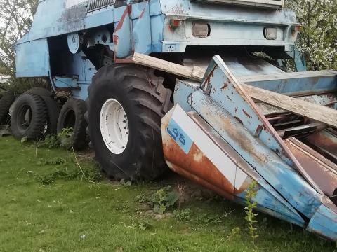 Szárzúzót kukorica asztal alá zúzót keresek vennék