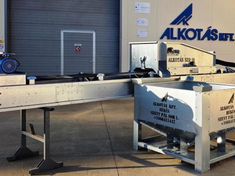 Alkotás SZB-30/40 felsőpályás betároló szalagok – szemes termény szalagos betároló rendszer