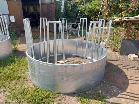 Körbála etető eladó