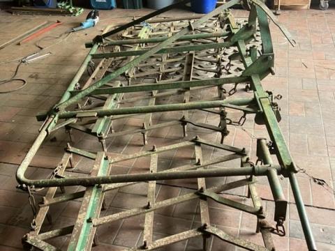 Borona eladó – 4 tagú leveles borona munkára fogható állapotban