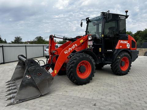 Kubota R090 rakodógép eladó,  2021-es piros rendszámos,  Lajosmizse
