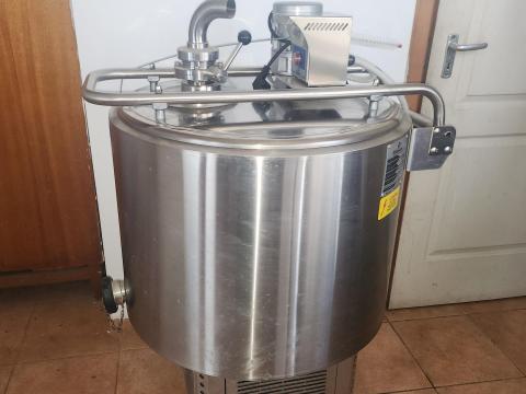 Új állapotú 100 literes Milkplan tejhűtő eladó