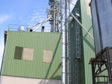 Serleges felvonó 22 m