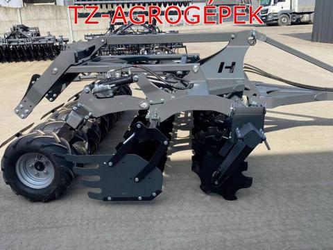 HELAGRO AUTW-4,0 m vetőgéptartóval szerelt, vontatott rövidtárcsa akcióban