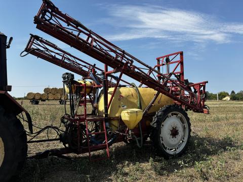 Hardi TZY 2400 vontatott permetező eladó