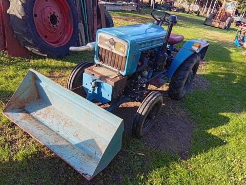 Feng Shou 18 lóerős kistraktor eladó