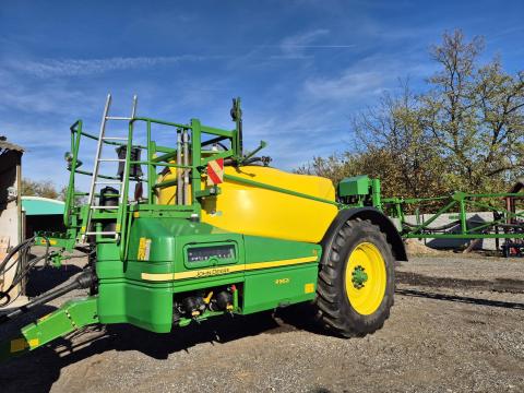 John Deere R 962i 24 m kerettel eladó szántóföldi permetezőgép