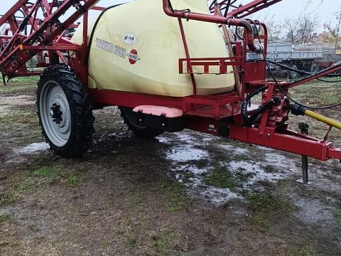 Hardi Ranger 2500/18 vontatott permetező eladó