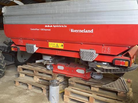 Kverneland TL GEOspread 3225 Profi szakaszolás, súlymérés, folyamatos karbantartás