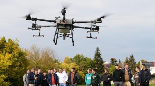 Elindult a Debreceni Egyetem növényvédelmi drónpilóta képzése