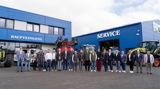 Új korszak az AXIÁL életében: megnyílt a Landtechnik GmbH