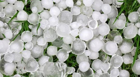 Kevesebb vihar, de sokkal pusztítóbb jégdarabok várhatók