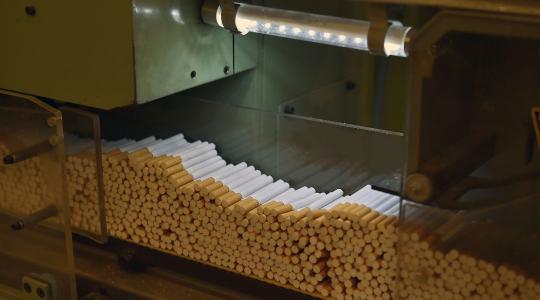 Lebuktak: komplett cigarettagyár működött a tanyán