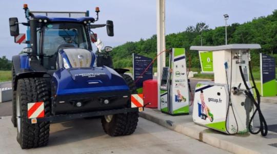 A gazdák új kedvence: biogázzal működik, de dízelként húz