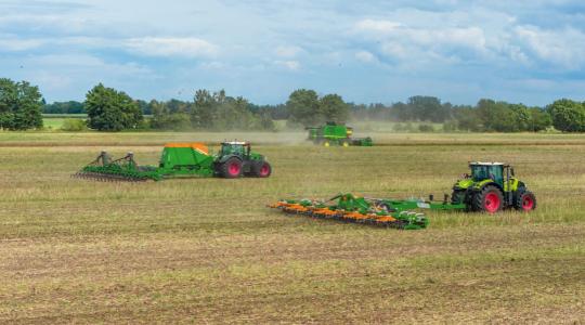 Sekély, gyors és pontos: új technológiát hoz az AMAZONE TopCut