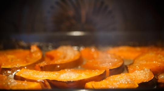 Ez igen! Ettől a pofonegyszerű trükktől lesz elképesztően finom a sütőtök!