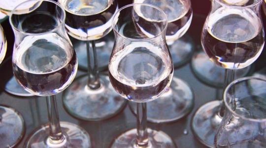 Nagy a baj, a túlélésért küzd a pálinka