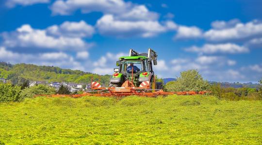 Egyre nagyobb a bérszakadék a régiók között – Budapest messze kiemelkedik