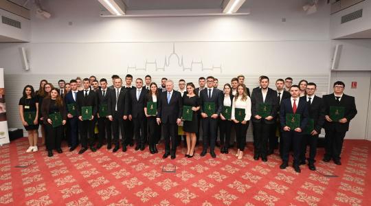 Több mint támogatás – közösséget is ad a Magyarok Kenyere ösztöndíj