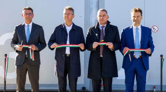 Zöld innováció a felsőoktatásban: új bioüzemmel bővült a MATE