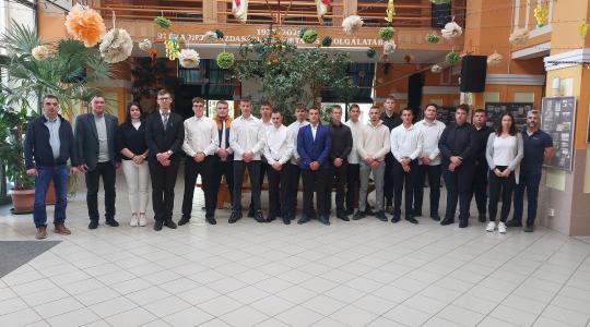 Tehetséggondozással a jövő agrárgépészeiért