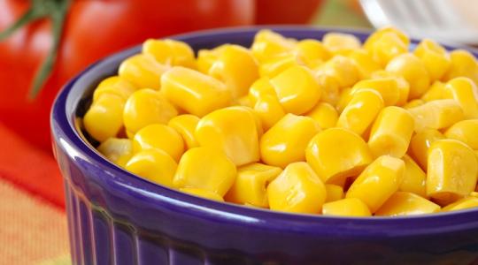 Nagyon durva! Ez az apró trükk varázsolja mennyeivé a konzerv kukoricát!