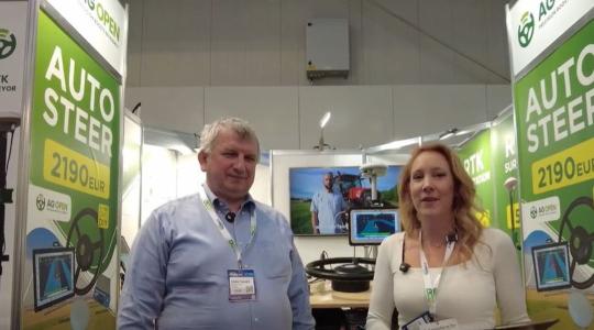 Hihetetlen, mire képes ma már egy traktor egy 800 ezres automata kormánnyal