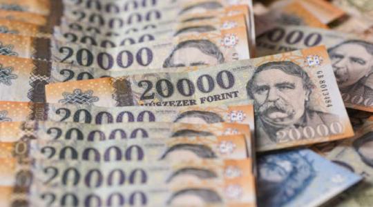 Kiszivárgott: 11%-kal nőhet a minimálbér 2026-ban – ez vár a munkáltatókra és a mezőgazdaságra