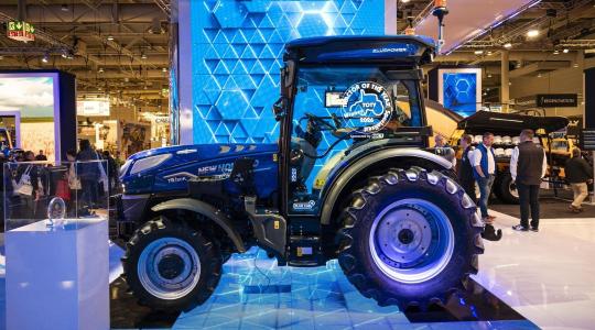 New Holland T4.120 F Auto Command - Prémium minőség és teljesítmény
