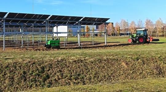 Az ország első agrifotovoltaikus rendszere, autonóm technológia: a jövő Zalaegerszegen kezdődött el