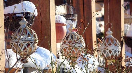 3 olcsó trükk, amitől nem fagy el a balkon
