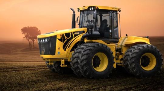 Ilyen Pauny-n te is szívesen lovagolnál, igaz? +VIDEÓ