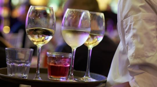 Így iszunk mi: átalakulóban magyar borpiac