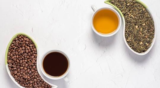 Kávé vagy tea? Meglepő hatásuk lehet az idősebb nők csontjaira