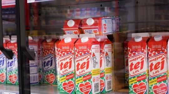 Fontos lépés: csak magyar tejet árul ez az áruházlánc