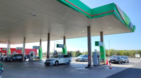 Szenzációs fordulat jöhet egyes benzinkutakon, ezt kérték az üzemanyag-forgalmazók