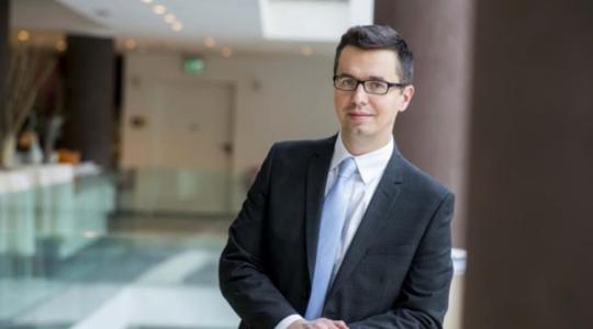 Totális háború az aranyszínű sárgaság ellen: miniszteri biztos vezeti a mentőakciót +VIDEÓ