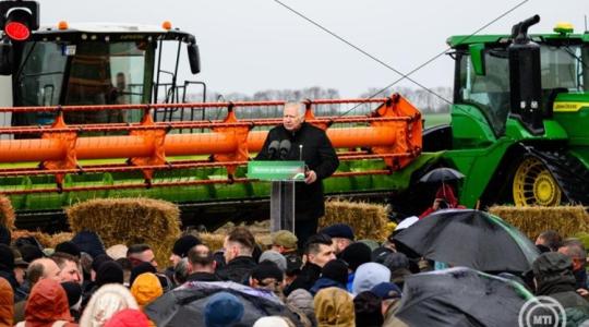 Vége a bizonytalanságnak: 1700 gazda már elindította a staféta átadását